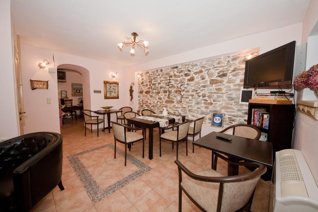 Arhontiko Prepala Hotel Neochori  ภายนอก รูปภาพ